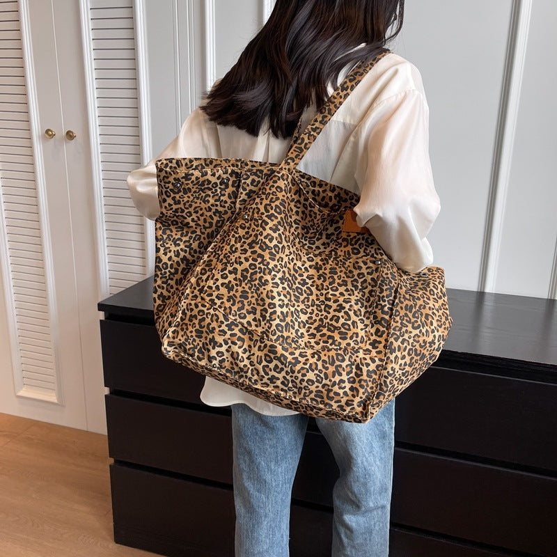 Large Capacity Leopard Print Canvas Tote Bag